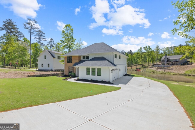 Building Photo - 1270 Glen Eagle Dr