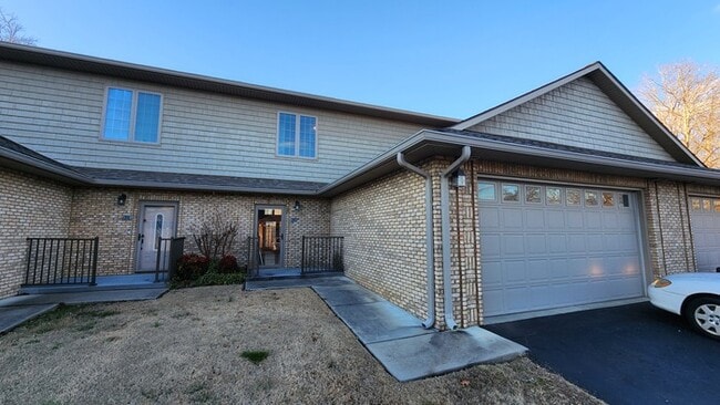 Building Photo - Boone Lake Condo for Lease