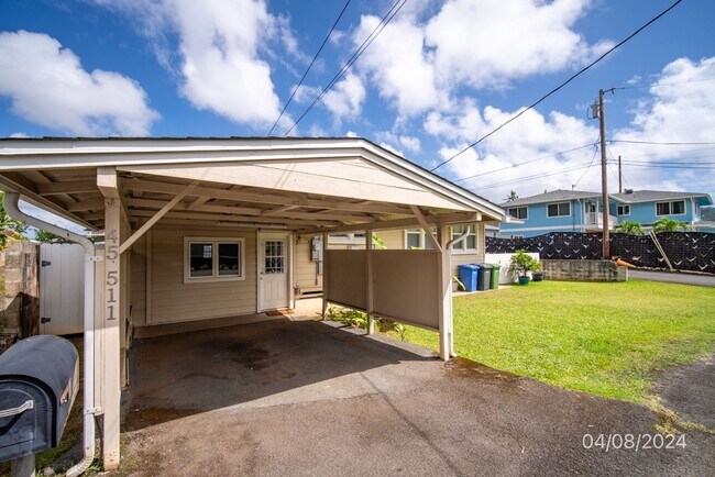 Building Photo - $4,000 / 3br - 1096ft2 - $4000.00 | 3bd/2b...