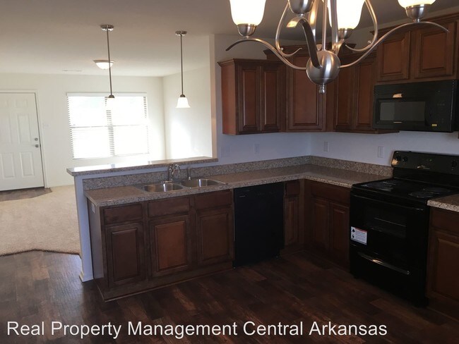 Building Photo - 3 br, 2 bath House - 3730 Remington Drive