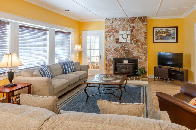 Foto del edificio - 640 S Columbia St