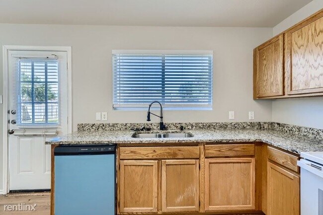 Foto del edificio - 3 br, 2.5 bath House - 16403 Clydesdale Run