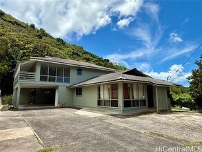 Building Photo - 1707 Ala Aolani St
