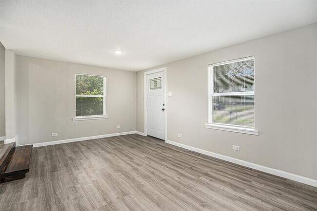 Foto del edificio - 812 7th St N