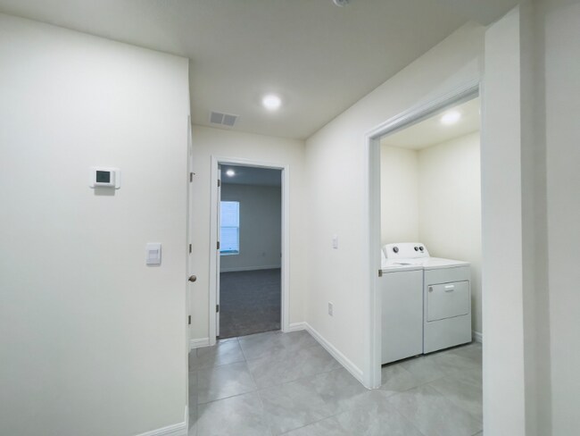 Foto del edificio - 5545 SW 43rd Ct