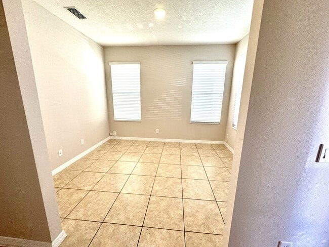 Building Photo - 7448 Leighside Dr