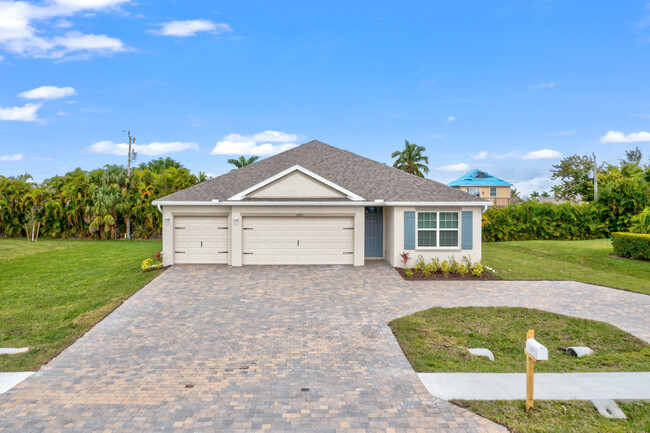 Building Photo - 1903 Cape Coral Pky W