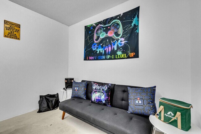 Building Photo - 7220 Arcturas Dr