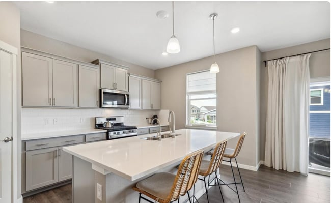 Building Photo - 17401 Rose Mallow St