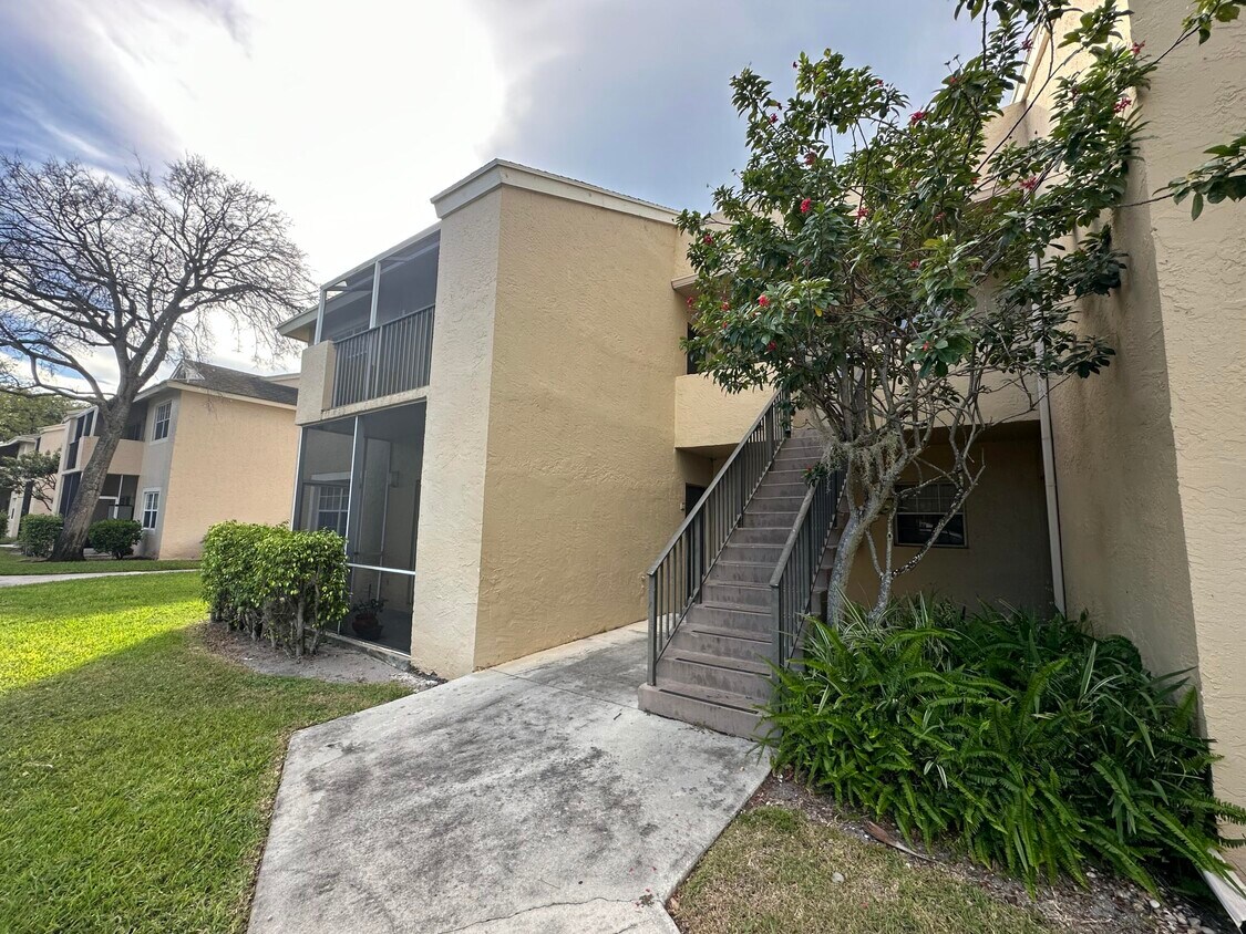 661 Cypress Lake Blvd Unit C, Pompano Beach, FL 33064 Condo for Rent in Pompano Beach, FL