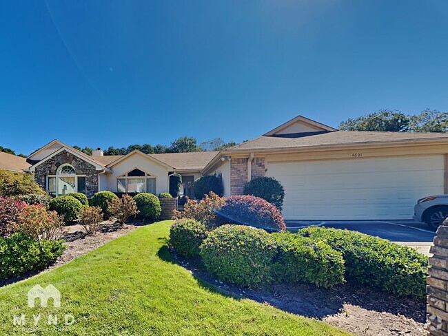 Building Photo - 4601 Lake Village Dr