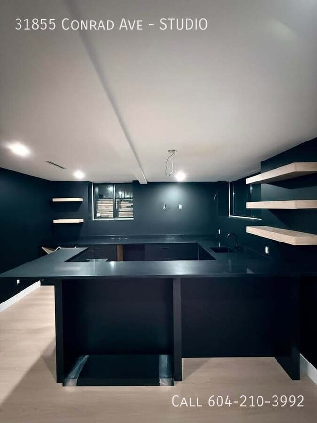 Building Photo - Brand New Studio Suite in Central Abbotsford - Utilities Included