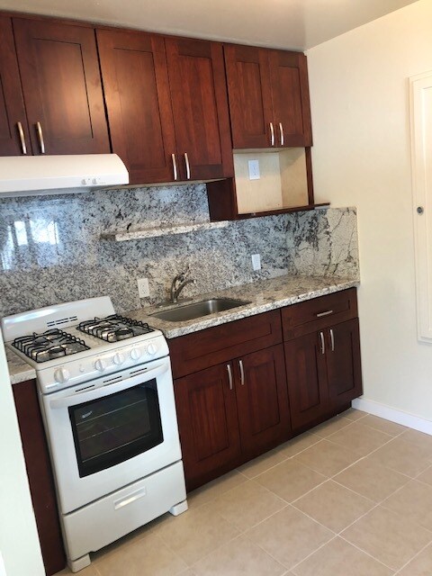 remodeled kitchen - 270 San Jose Ave