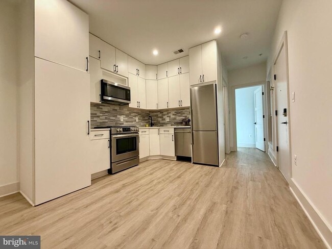Foto del edificio - 256 15th St SE
