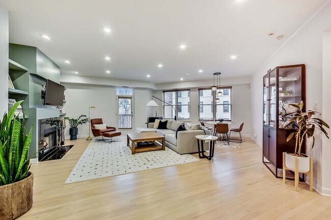 Foto del edificio - 845 W Altgeld St