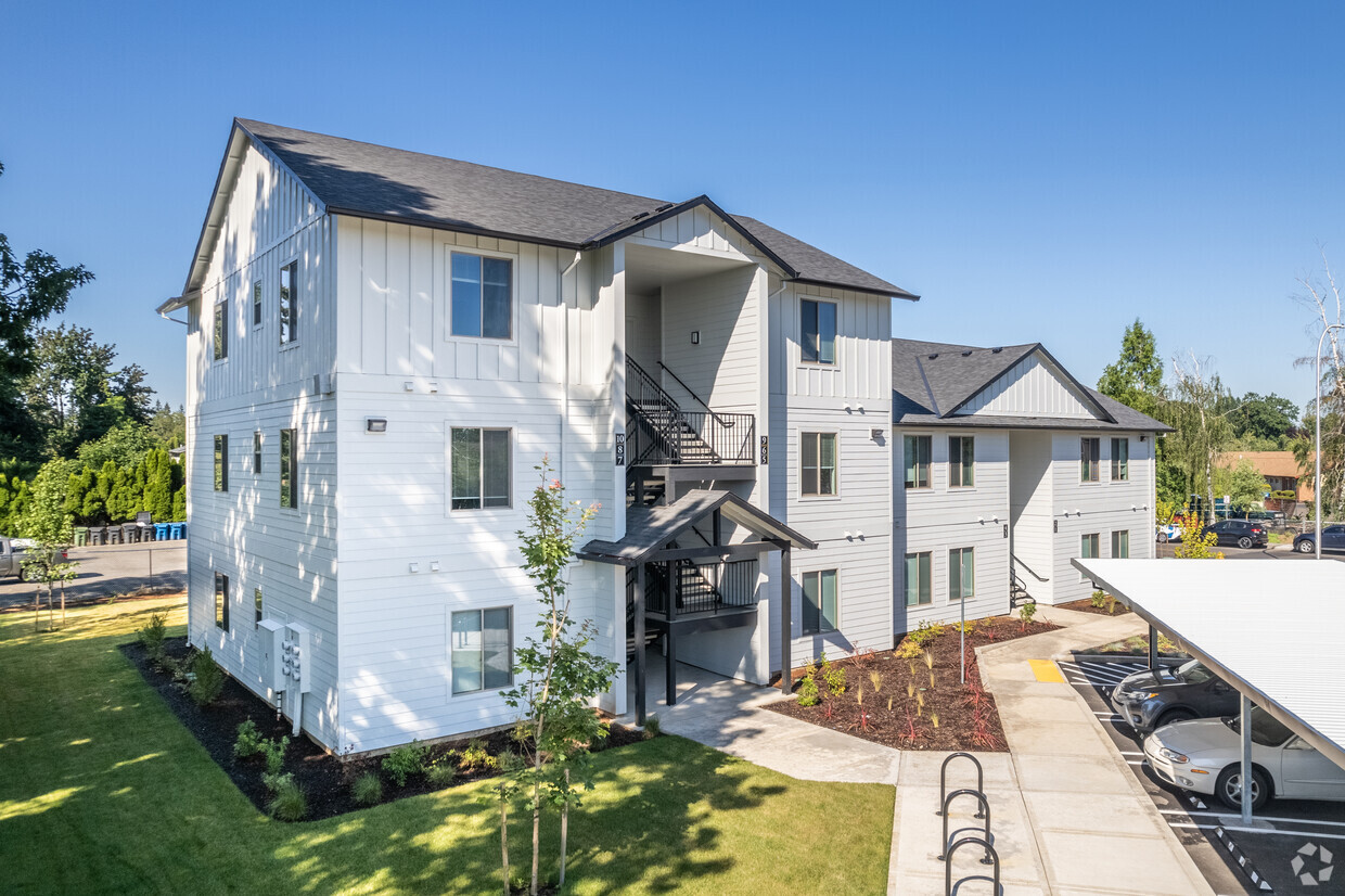 Primary Photo - 5th Street Apartments