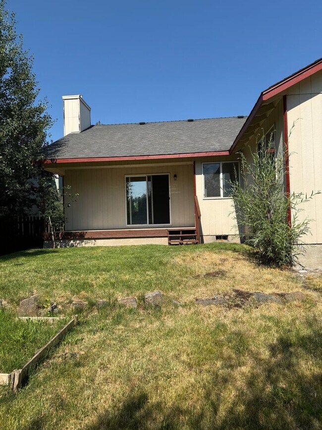 Foto del edificio - CUTE HOME IN ELKHORN ESTATES