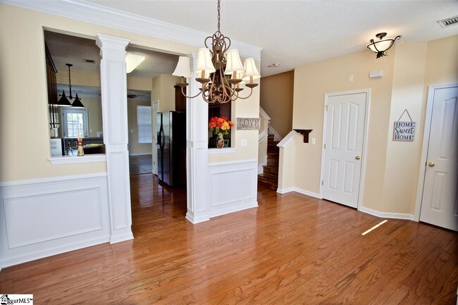 Building Photo - 221 Nimbus Ct