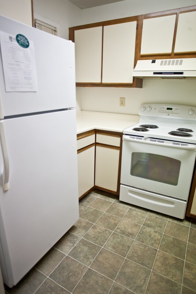 Foto del edificio - Wonderful 2BR garden apartment a few block...