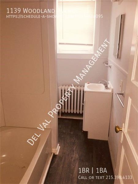 Building Photo - 1139 Woodland Ave
