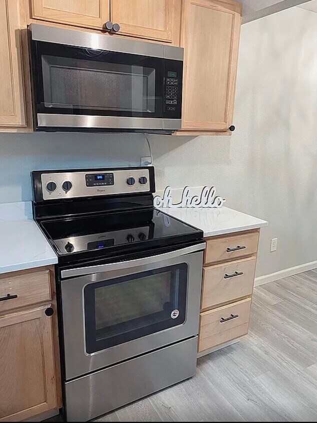 Kitchen - 10318 15th Avenue Ct E