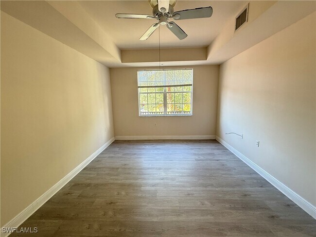 Foto del edificio - 3947 Del Sol Ln