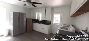 Foto del edificio - 507 Rayburn Dr