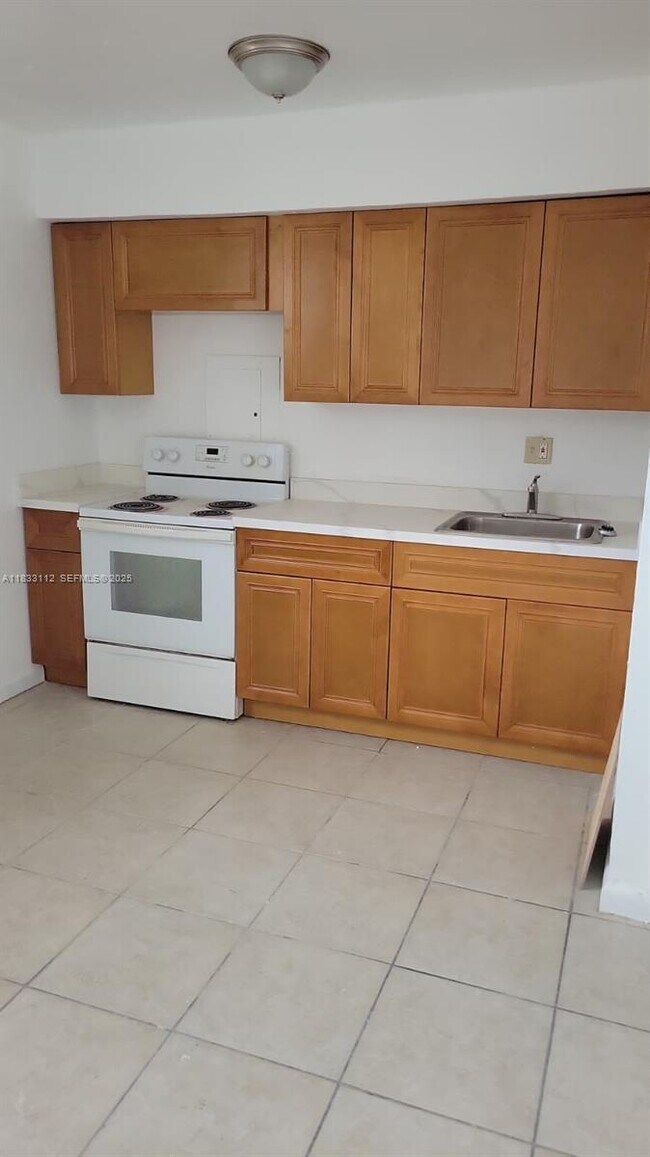 Foto del edificio - 1406 NW 2nd Ave