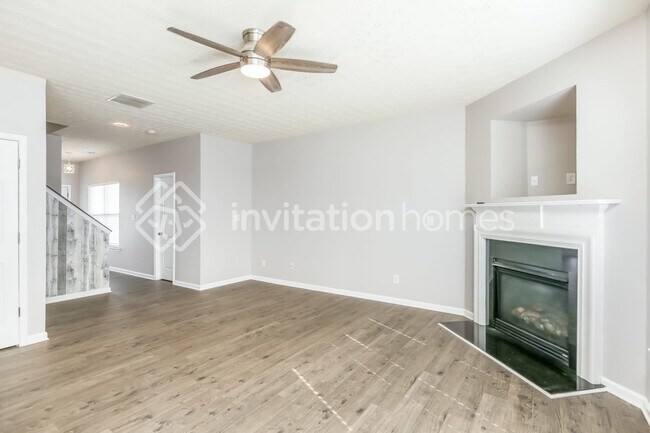 Foto del edificio - 4618 McEver View Dr