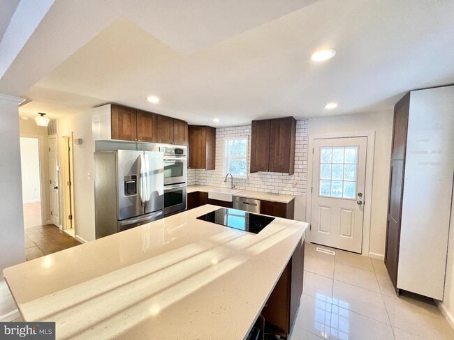 Building Photo - 13734 Moccasin Ct