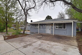 Building Photo - 9011.5 Hoffman Way