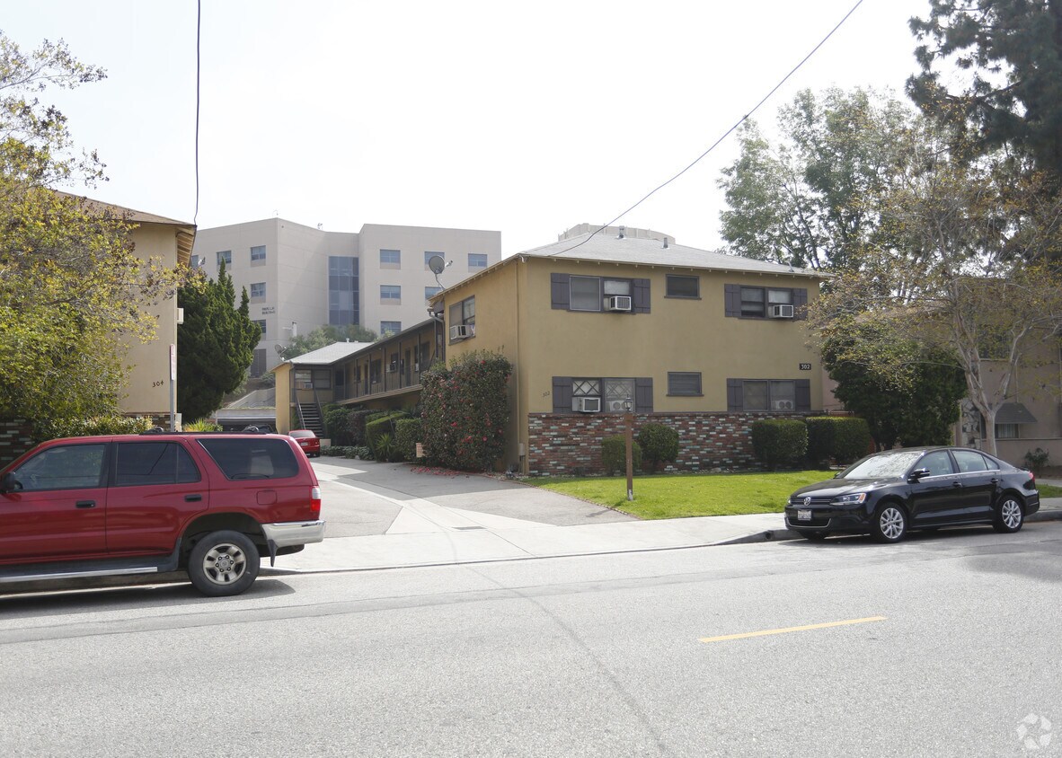 Edificio - 302 Sinclair Ave