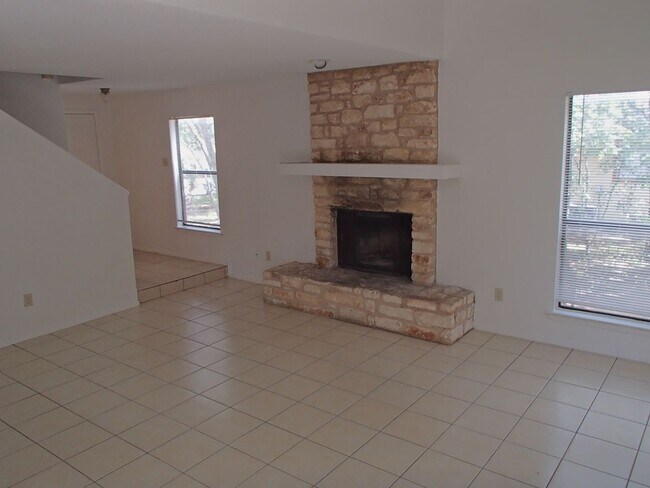 Building Photo - 3706 Rocky Hollow Trail