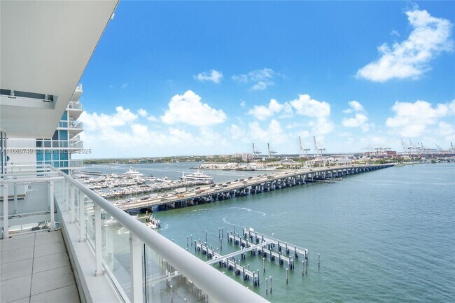 Foto del edificio - 540 West Ave