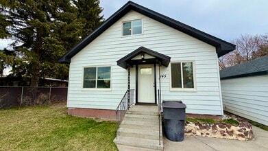 Building Photo - 145 N Byron Ave