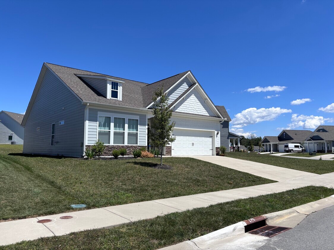 ¡Precioso solar en esquina! - 62 Fox Cove Rd