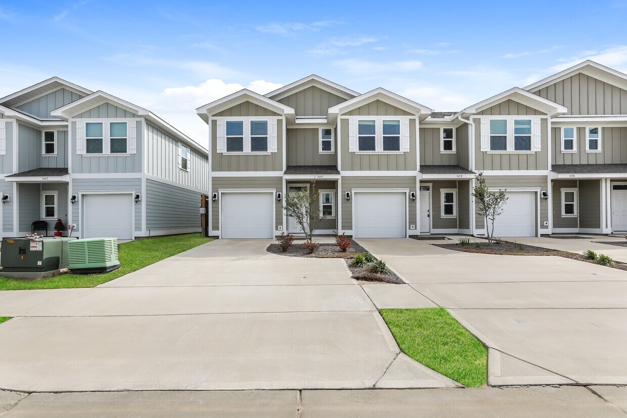 Foto principal - 1660 Caleigh Ct