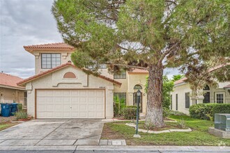 Building Photo - 4844 Maryvale Dr