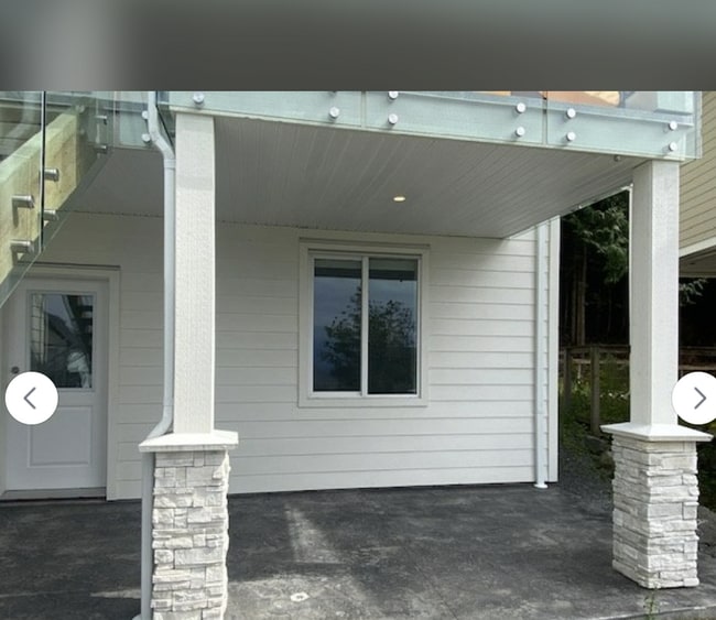 Building Photo - 50472 Kingston Dr