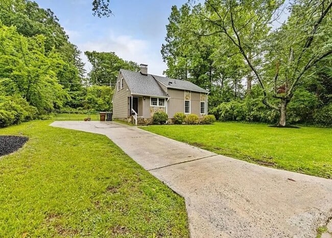 Building Photo - 4 bedroom in Kirkwood/Old Irving park!!