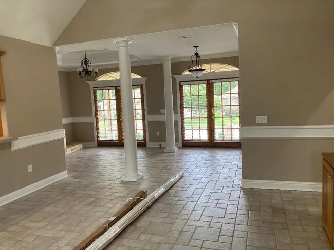 Foto del edificio - 1802 Juniper Ln