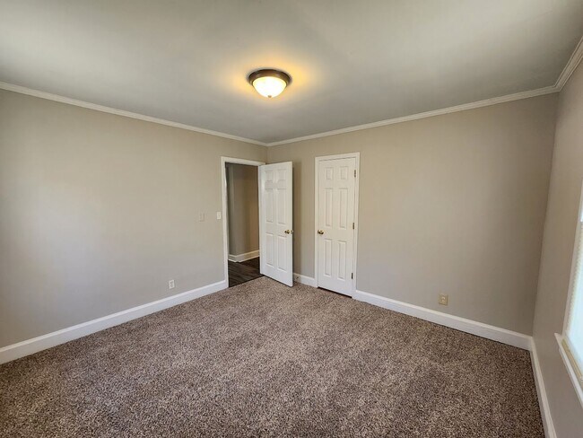 Building Photo - 2 Bedroom House in West Pelzer