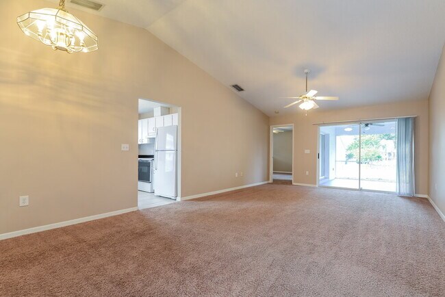 Foto del edificio - 1205 Oak Trace Dr