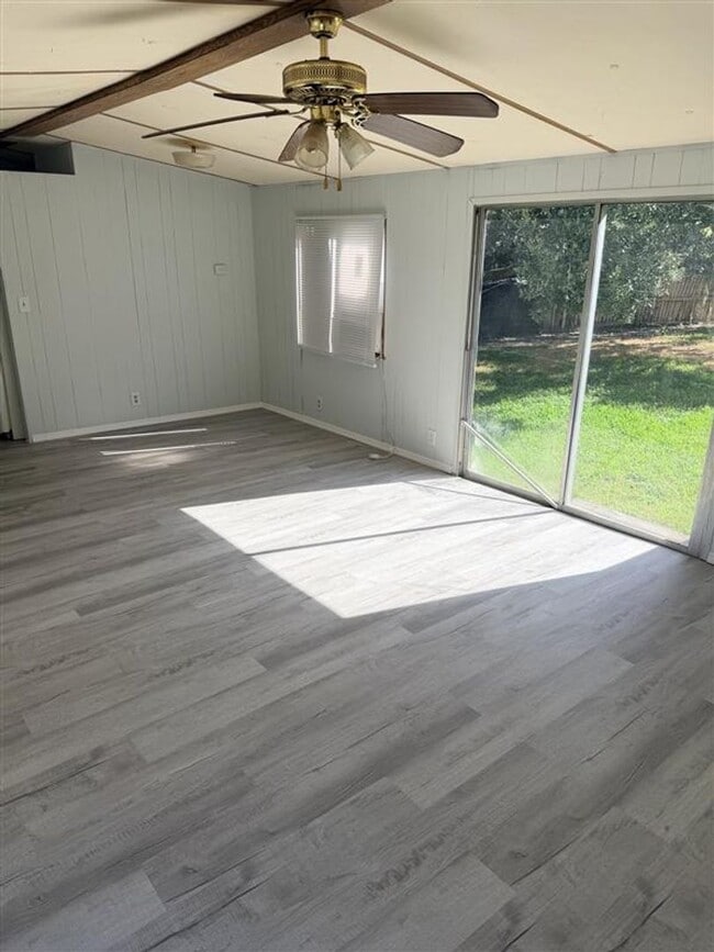 Foto del edificio - *RENT TO OWN* - PLANT CITY 2/1