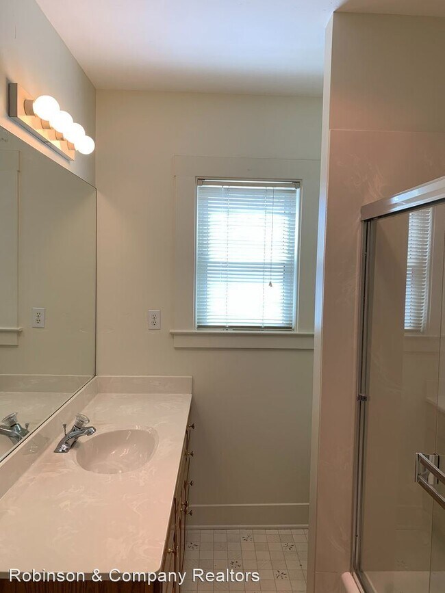 Building Photo - 1 br, 1 bath House - 1267 El Camino Real #1