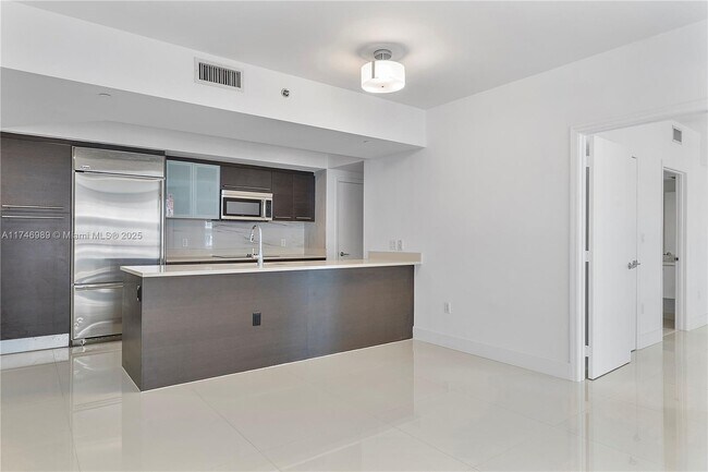 Foto del edificio - 55 SE 6th St