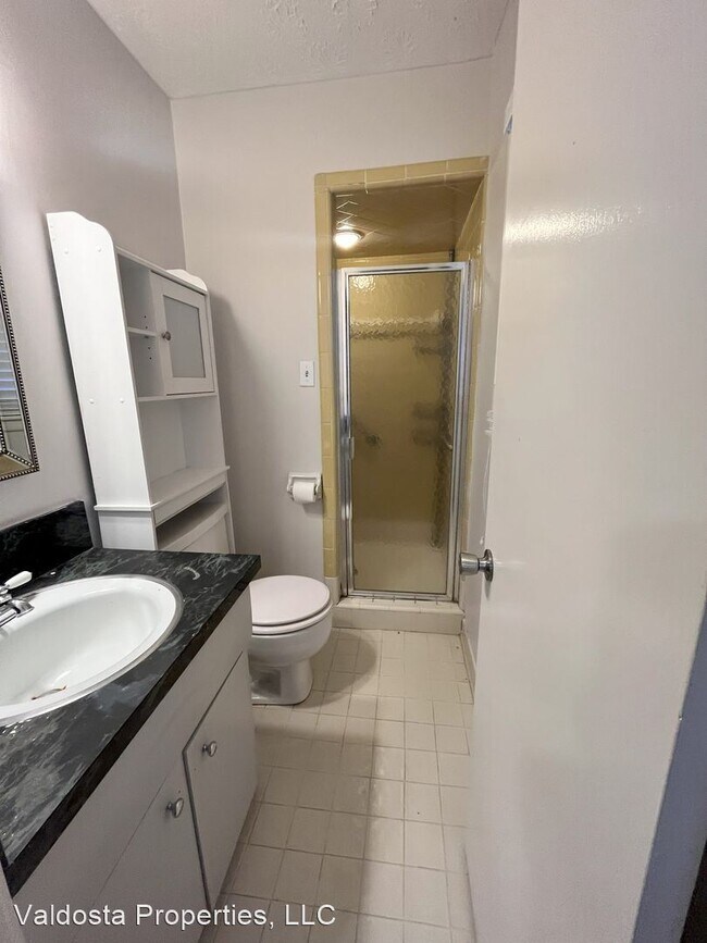 Foto del edificio - 3 br, 2 bath House - 3 Oconee Pl.
