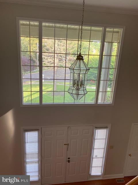 Building Photo - 8 Poplar Ct