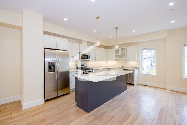 Photo - Brand New 3,500 Sq. Ft. Luxury Townhouse in Oak Square w Built In Garage! 1st & Security Only, La...