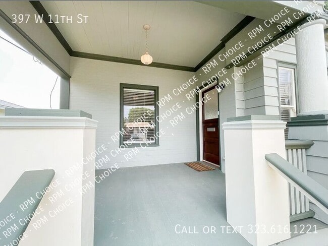 Building Photo - 397 W 11th St